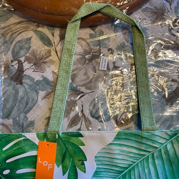 NWT LOF tote - Picture 4 of 5